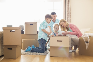 Family-packing-boxes